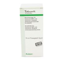 621Technovit_versneller_70ml.jpg